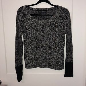 Black/white knit sweater